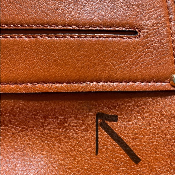 🎉SALE🎉 Excellent cond Michael Kors Gilmore lg - Picture 6 of 10